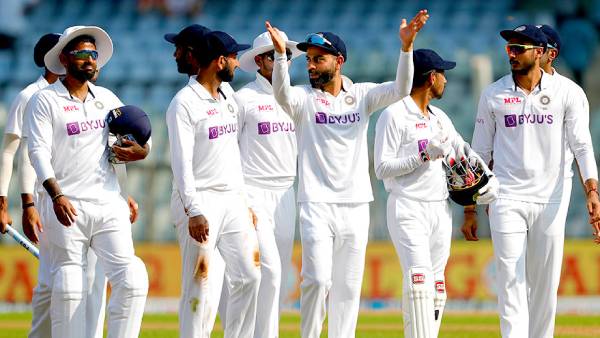 அதிர்ச்சி கொடுத்த சிராஜ், அடக்கி வைத்த அஷ்வின் சுருண்ட நியூசிலாந்து