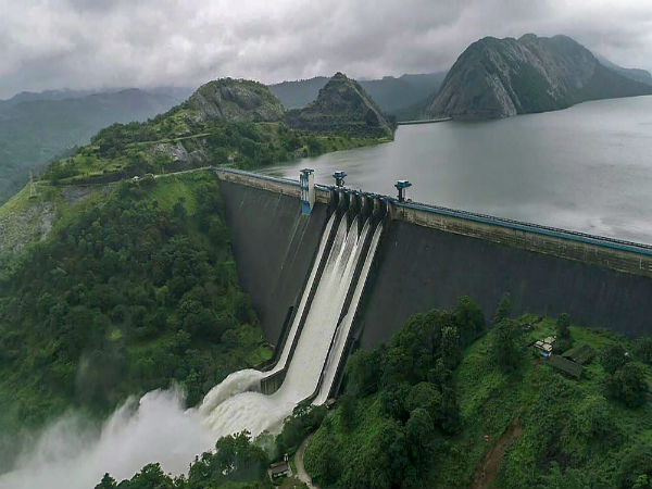 கேரள அமைச்சர் குற்றச்சாட்டு