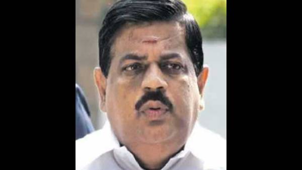 Udumalai Radhakrishnan sacked Fake party statement released: AIADMK Former executive arrested Udumalai Radhakrishnan sacked Fake party statement released: AIADMK Former executive arrested