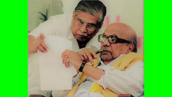 கருணாநிதியின் புத்தகங்களை எழுதியவர்