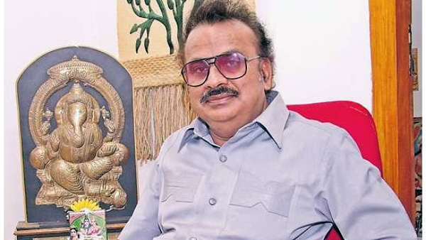 ““ யா....யா.....யார் வேணும்.. சொல்லுங்க ?“ ​- ப்ளாட் நெம்பர் – 144 அதிரா அப்பார்ட்மெண்ட் (45) 