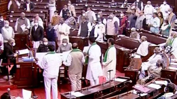 அதிமுக, திமுக கடும் எதிர்ப்பு