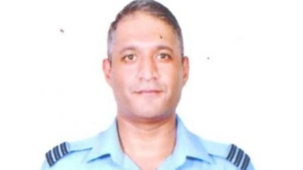 Air Force Captain Varun Singh was the only survivor of the helicopter crash in tamilnadu Air Force Captain Varun Singh was the only survivor of the helicopter crash in tamilnadu
