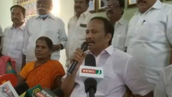 திமுகவினரின் ஆள் பிடிக்கும் வேலை