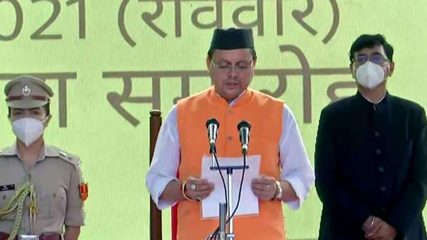 உத்தரகண்ட் மாநிலத்தில் 11ஆவது முதல்வராக புஷ்கர் சிங் தமி பொறுப்பேற்பு