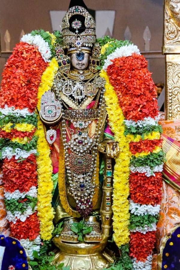 வைர அலங்காரம்