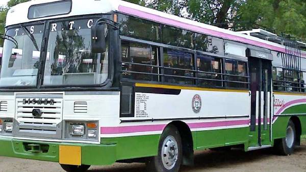 அடேங்கப்பா.. அரசு பேருந்தில் பிறந்த 2 பெண் குழந்தைகளுக்கு அடித்த மெகா ஜாக்பாட்.. என்ன தெரியுமா? 