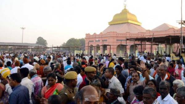 வடலூரில் கொடியேற்றத்துடன் தொடங்கிய தைப்பூசம் - ஜோதி வடிவத்தில் காட்சி அளிக்கும் வள்ளலார் 