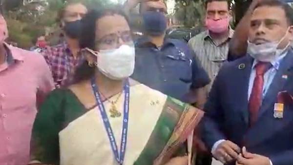 மாநிலபாடல்