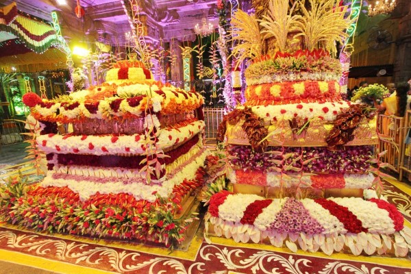 சொர்க்கவாசல் திறக்கப்படும் கதை
