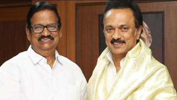 குறைத்துப் பேசுகிறார்