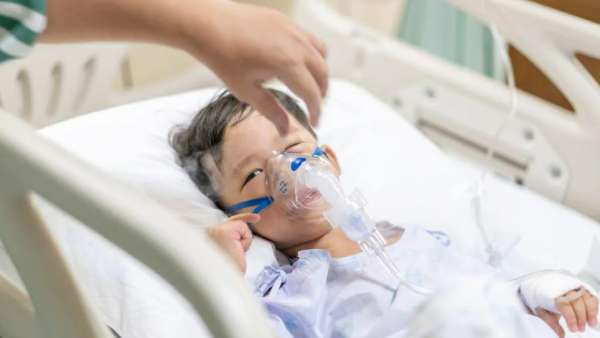 கொரோனாவால் குழந்தைகள் அதிகம் பாதிக்கப்படுறாங்கலாம்.. எச்சரிக்கை விடுக்கும் மருத்துவ நிபுணர் 