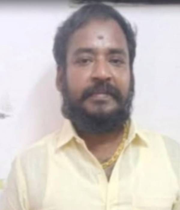 காவலர் ஒருவர் கைது