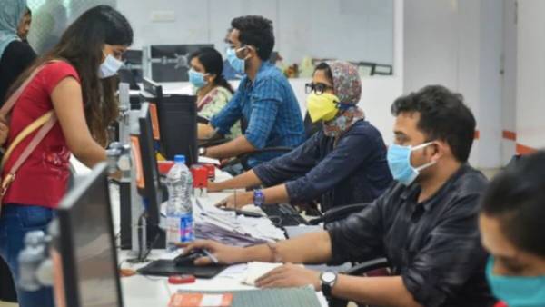 இடைவெளியை உறுதி செய்யுங்கள்