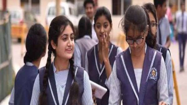 அரசு பள்ளி மாணவர்கள்