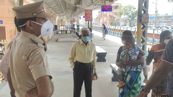 உயிரைக் காப்பாற்றிய ஆய்வாளர்