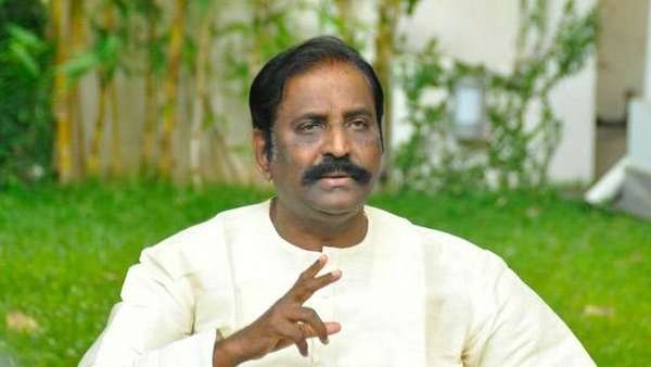 Vairamuthu urges to Stop Srilankas Auction on TN Fishermen boats Vairamuthu urges to Stop Srilankas Auction on TN Fishermen boats