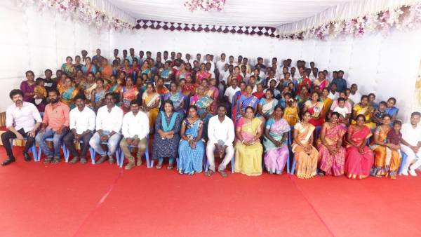 விஜய்யுடன் குரூப் போட்டோ