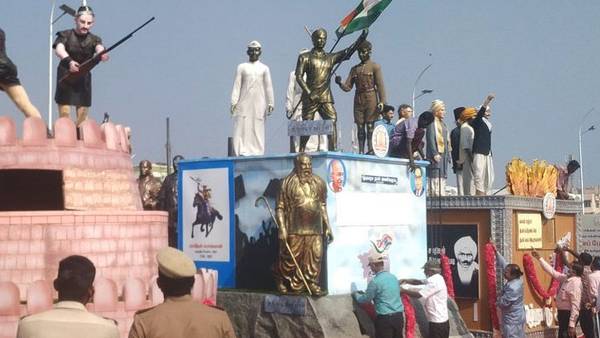  மெரினாவில் கெத்து காட்டும் குடியரசு தின விழா அலங்கார ஊர்திகள்! எப்போது வரை பார்க்கலாம்? முழு தகவல்