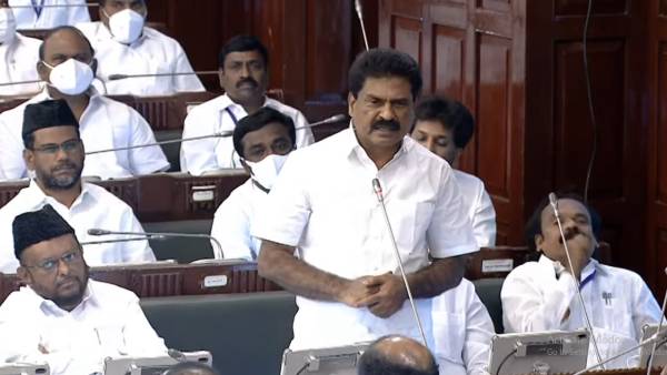 அன்று லண்டனிலிருந்து ஆண்டார்கள்! இன்று டெல்லியிலிருந்து ஆள முயற்சிக்கிறார்கள்! சீறிய கொங்கு ஈஸ்வரன்!