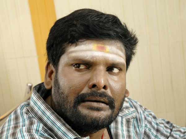அரை குறை டிரஸ்