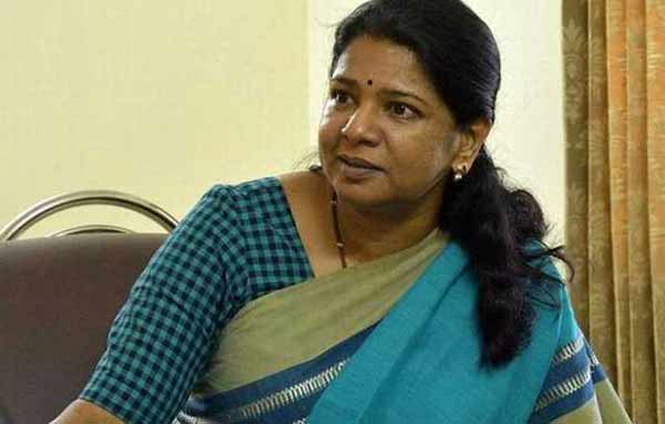 அசத்திய கனிமொழி