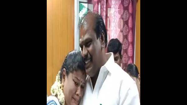 ஆனந்த கண்ணீர்