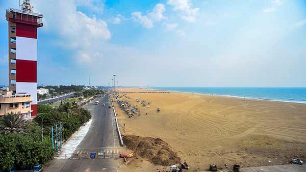 இளம் பெண் புகார்