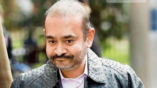 நீரவ் மோடிக்கு நெருக்கமான நபர் கைது... எகிப்தில் இருந்து மும்பை அழைத்து வந்த சிபிஐ அதிகாரிகள்!