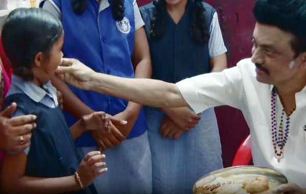 இந்த அரசு அல்ல, உங்க அரசும் இல்ல, இது நம்ம அரசு! நரிக்குறவ மக்களை நெகிழ்ச்சியில் ஆழ்த்திய முதல்வர் 