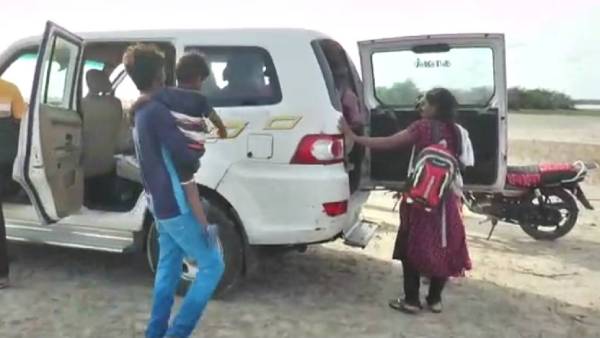 முகாமில் தங்க வைப்பு
