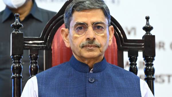 கேள்வி மேல் கேள்வி