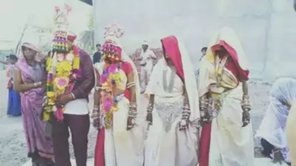 3 பெண்கள்