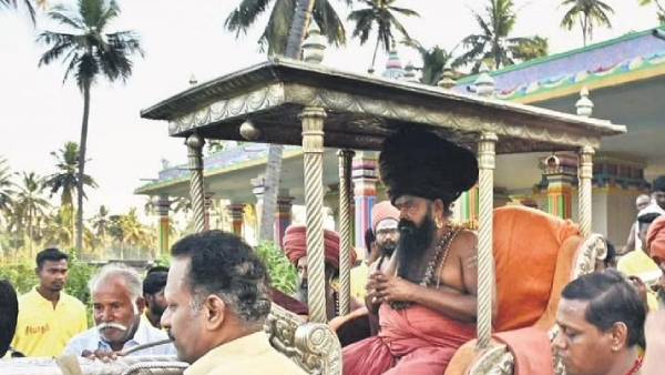 மீண்டும் பட்டினப்பிரவேசம்