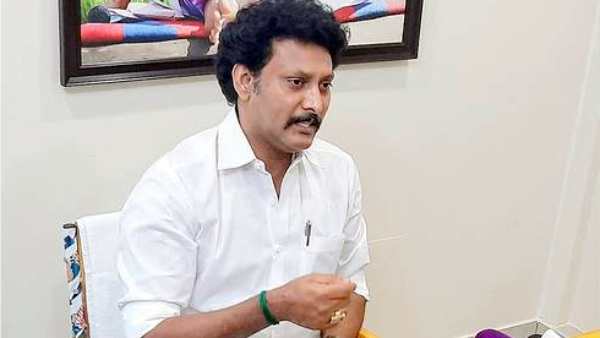 தைரியமாக எழுதுங்கள்... எல்லோரும் ஜெயிக்கலாம்... மாணவர்களுக்கு அன்பில் மகேஷ் வாழ்த்து 