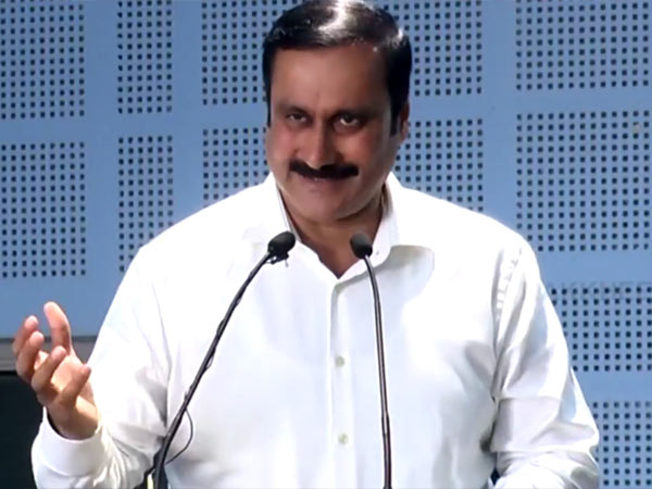 அதிக இளைஞர்கள்