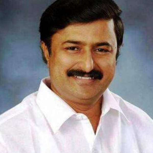 செய்தித்துறை அமைச்சர்
