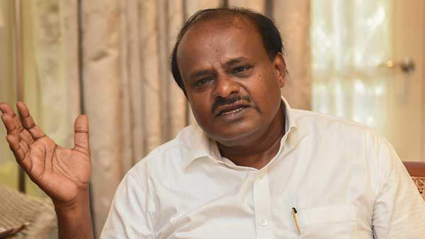 குமாரசாமி விமர்சனம்