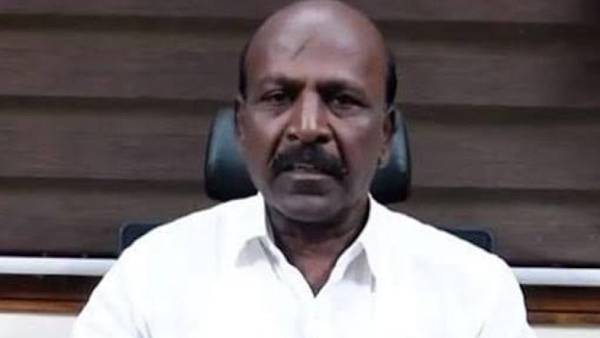 மாவட்டத்திற்கு ஒரு மருத்துவக் கல்லூரி