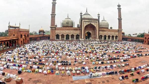 Hindutva forces demand to survey Bhopal Jama Masjid Hindutva forces demand to survey Bhopal Jama Masjid