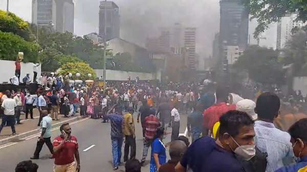 Sri Lanka Economic Crisis and Protest Live News Updates in Tamil Sri Lanka Economic Crisis and Protest Live News Updates in Tamil