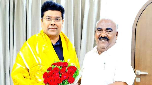 மாப்பிள்ளையை சந்தித்த மந்திரி மஸ்தான்! சித்தரஞ்சன் சாலை டூ நீலாங்கரை! ருசிகர பின்னணி இது தான்! 