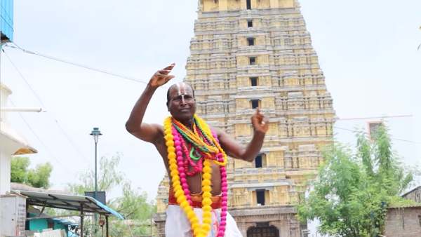தேவராஜ பெருமாள் போட்ட பிச்சை