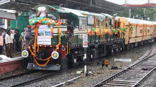 கிழக்கே போகும் ரயில்..மதுரை-தேனி ரயில் பயண நேரத்தில் சின்னதாக மாற்றம்..கவனிச்சீங்களா 