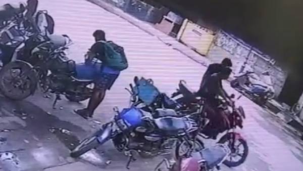 ஆளையே காணோம்