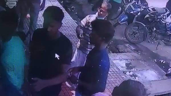 காவலாளி
