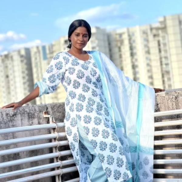 கடிதாசிக்காரி சுந்தரி