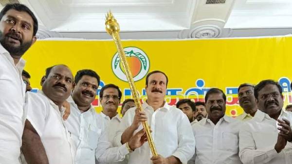 பாமக தலைவரானார் அன்புமணி ராமதாஸ்! கட்சியின் சிறப்பு பொதுக்குழுக் கூட்டத்தில் தேர்வு! 