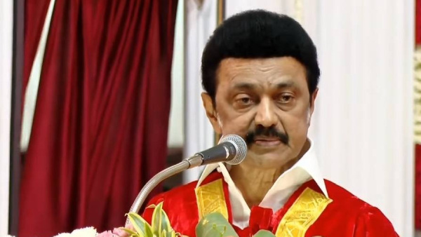 “அசுரன்” பட வசனத்தை சொல்லி.. ஆளுநருக்கு நன்றி சொன்ன முதல்வர்.. சிரித்தபடி பார்த்த ரவி.. என்னாச்சு? 