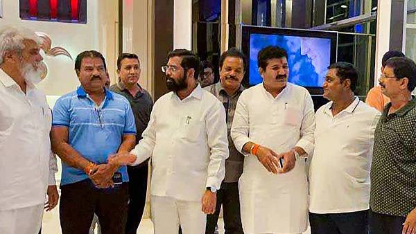 Union Govt provides Y+ category security to Shiv Senas 15 rebel MLAs Union Govt provides Y+ category security to Shiv Senas 15 rebel MLAs